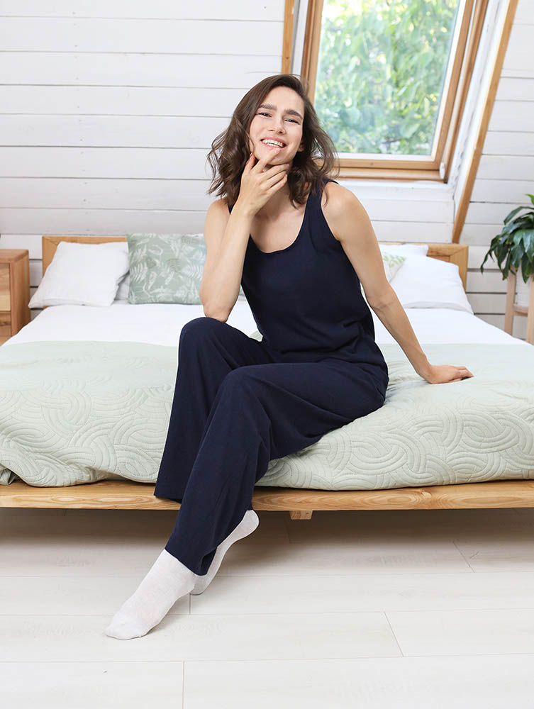 Женская синяя пижама с майкой из конопли 55% и органического хлопка Uzor Wear